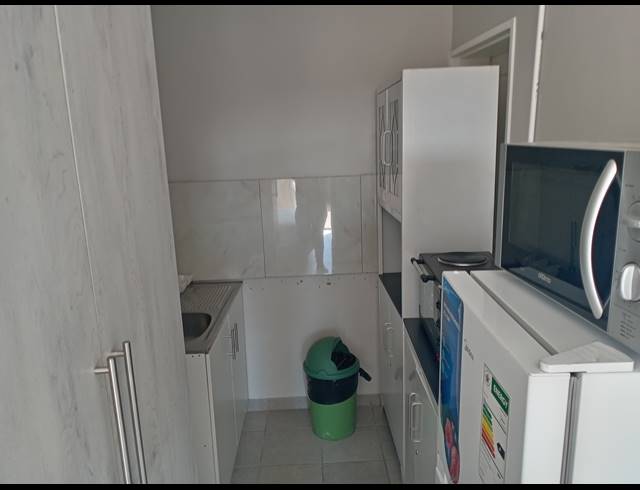 1 BEDROOM FLAT TO LET IN SECUNDA RURAL